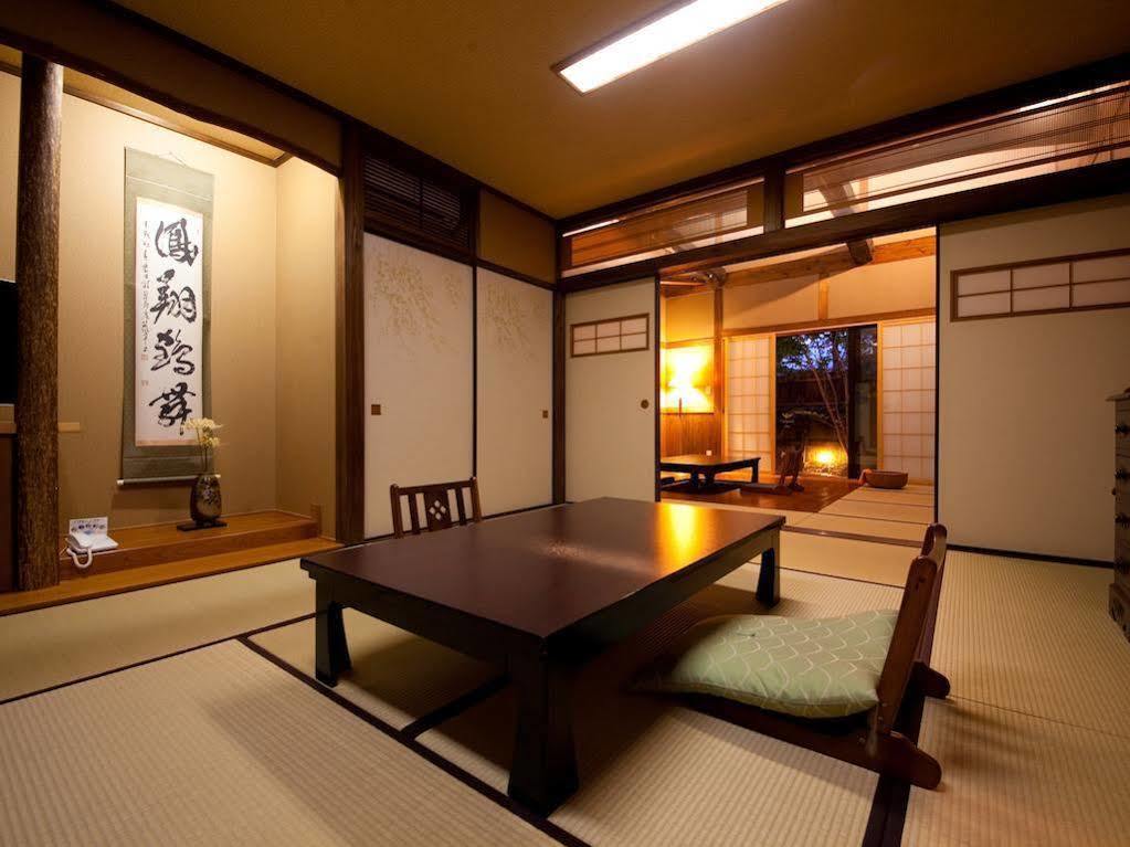 Hatago Kounokura Yufu Extérieur photo